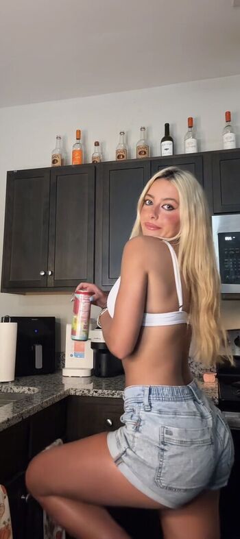 🔥 Ava nucci page leaked private photo uncensored full