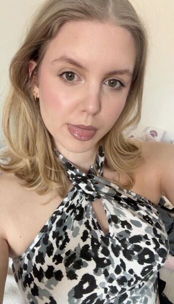 🔥 Hoxieloxie page leaked private photo uncensored full