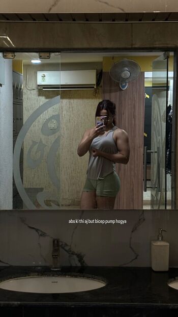 🔥 Janvi pandey leaked private photo uncensored full