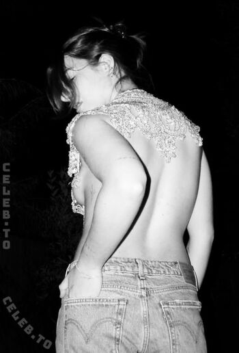 🔥 Mackenzie ziegler page leaked private photo uncensored full