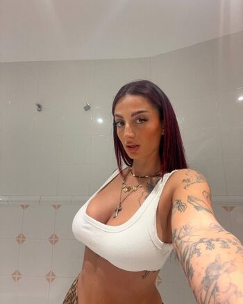 🔥 Misschampagnemami leaked private photo uncensored full