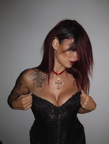 🔥 Misschampagnemami leaked private photo uncensored full