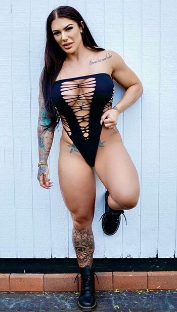 🔥 Muscle bombshell leaked private photo uncensored full