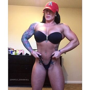 🔥 Muscle bombshell leaked private photo uncensored full