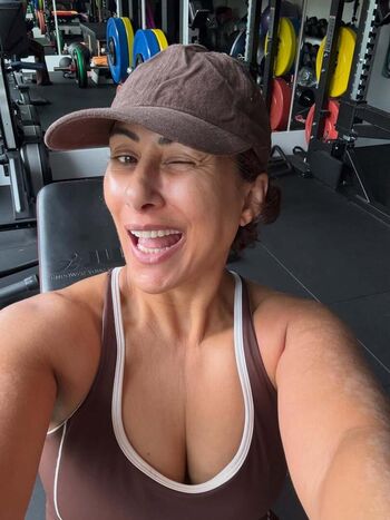 🔥 Saira khan page leaked private photo uncensored full