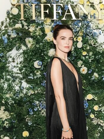 🔥 Zoey deutch leaked private photo uncensored full